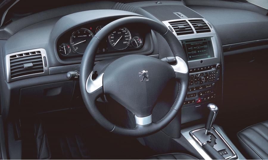 Peugeot 407 2005 года  (фото 14 из 81)